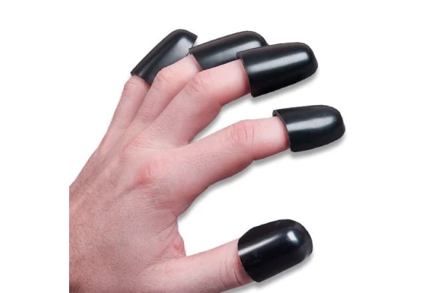 Fingertips protectors