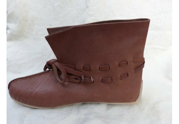 Medieval shoes nr.51-435