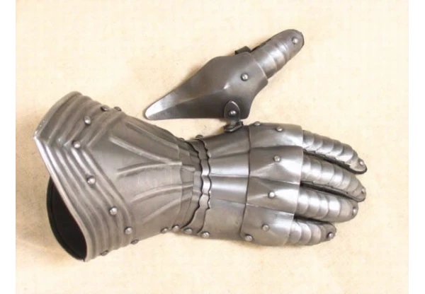 gauntlets nr. 26