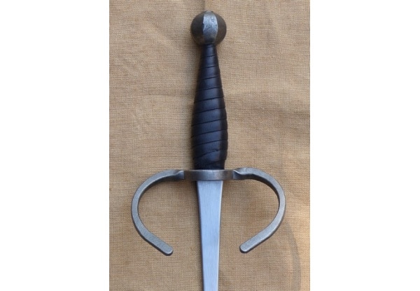 Parrying dagger R1-1836