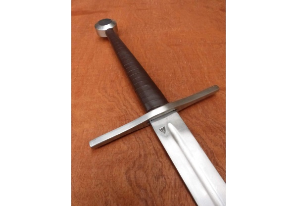 one and a half handed sword 7 by Berbekucz