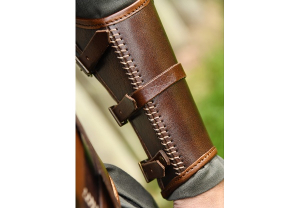 Leather arm guard with straps - Image 3