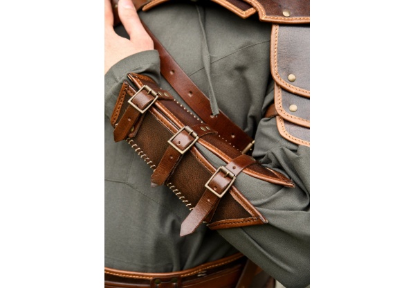 Leather arm guard with straps