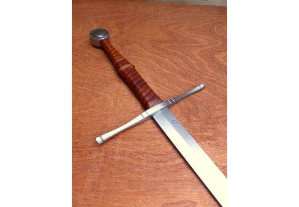 one and a half hand sword 10 by regenyei - Image 3