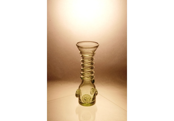 middeleeuws medicijn glas 07