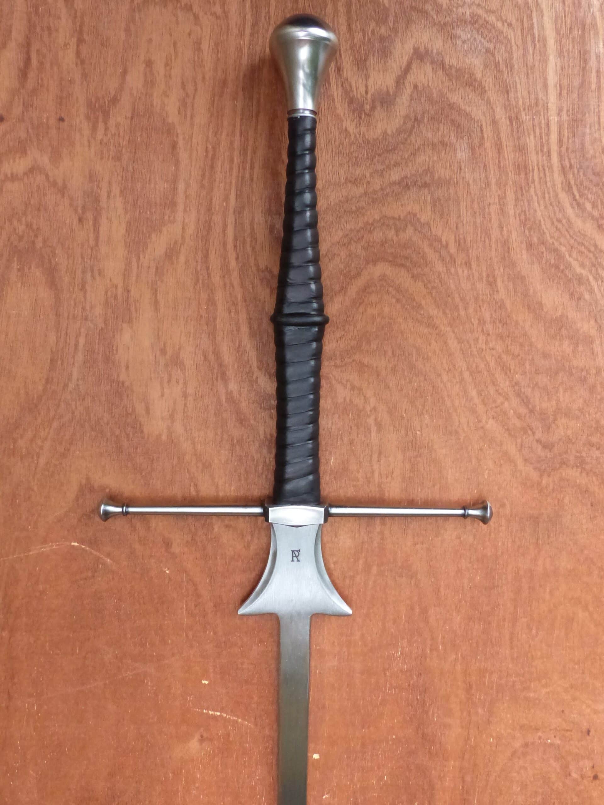 Feder Tulip met Spatelpunt door Regenyei